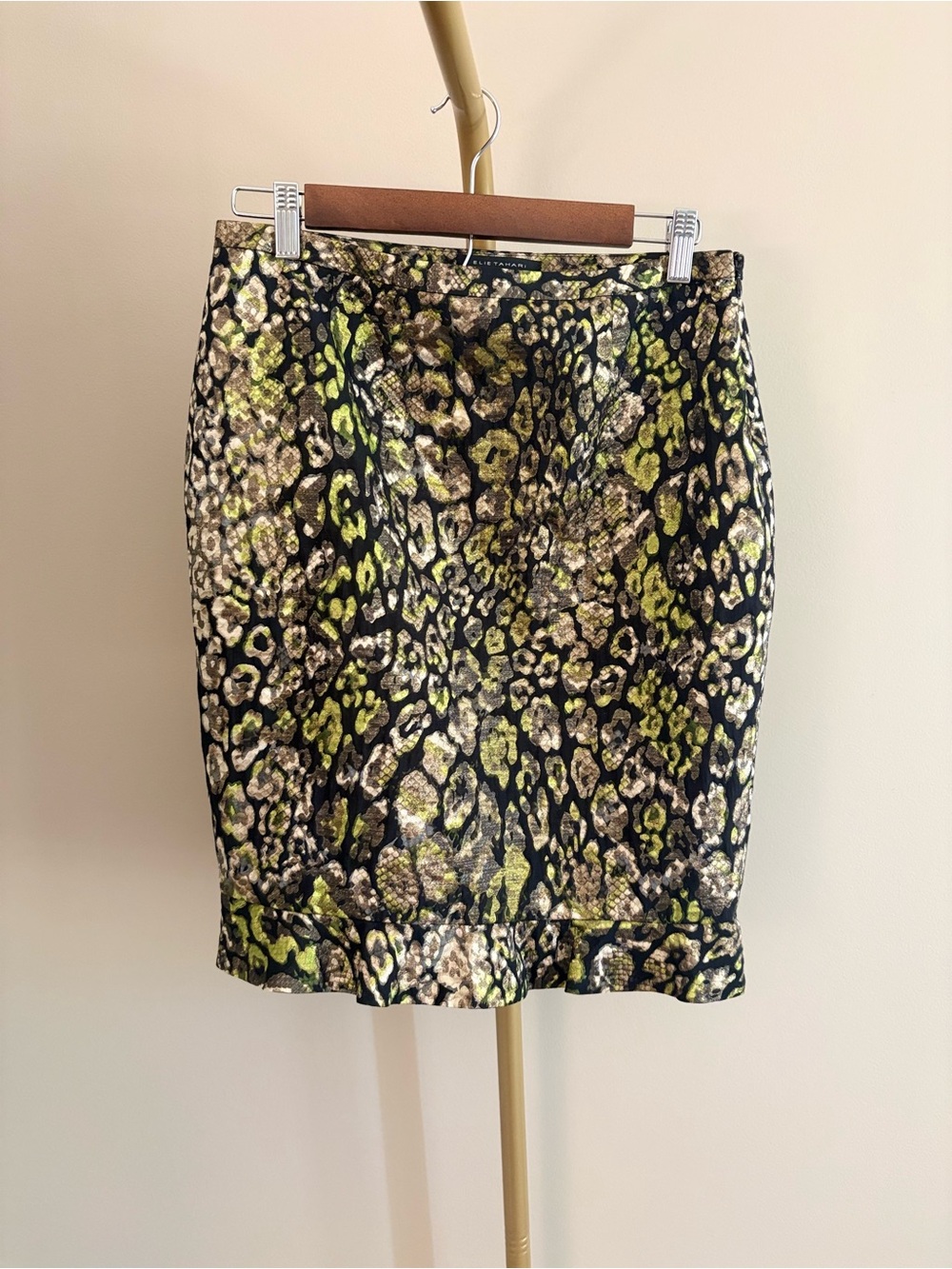 Elie Tahari Snake Skin Print Pencil Skirt in Black and Green